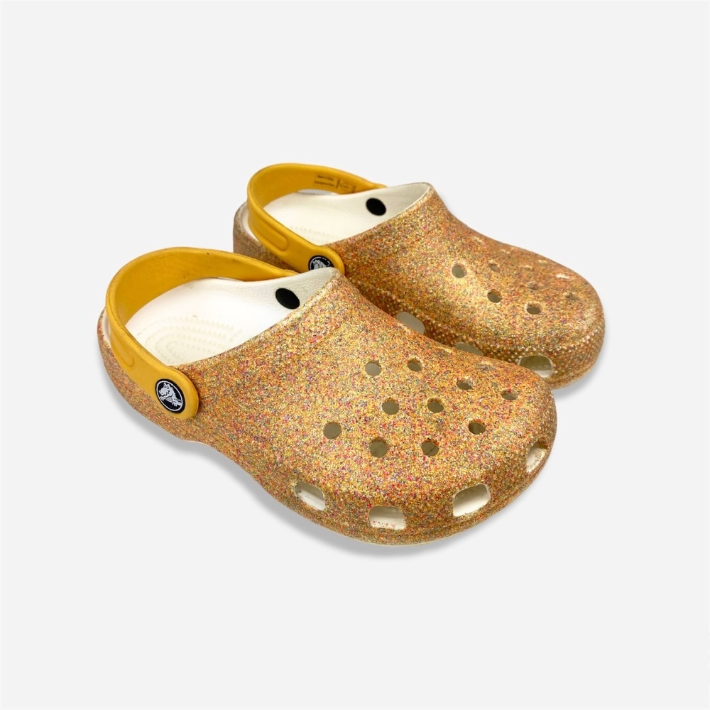 CROCS | Kids Classic Glitter Sparkly Clogs in Gold | J1